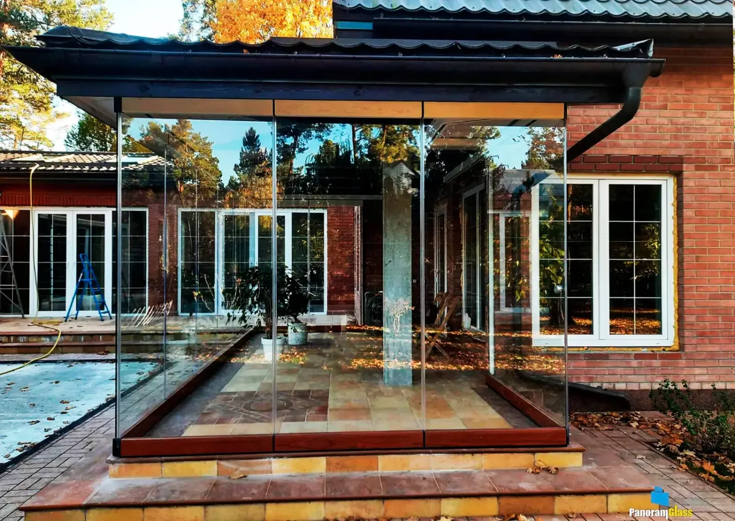 Schiebeglas in einer Terrassenschließung
