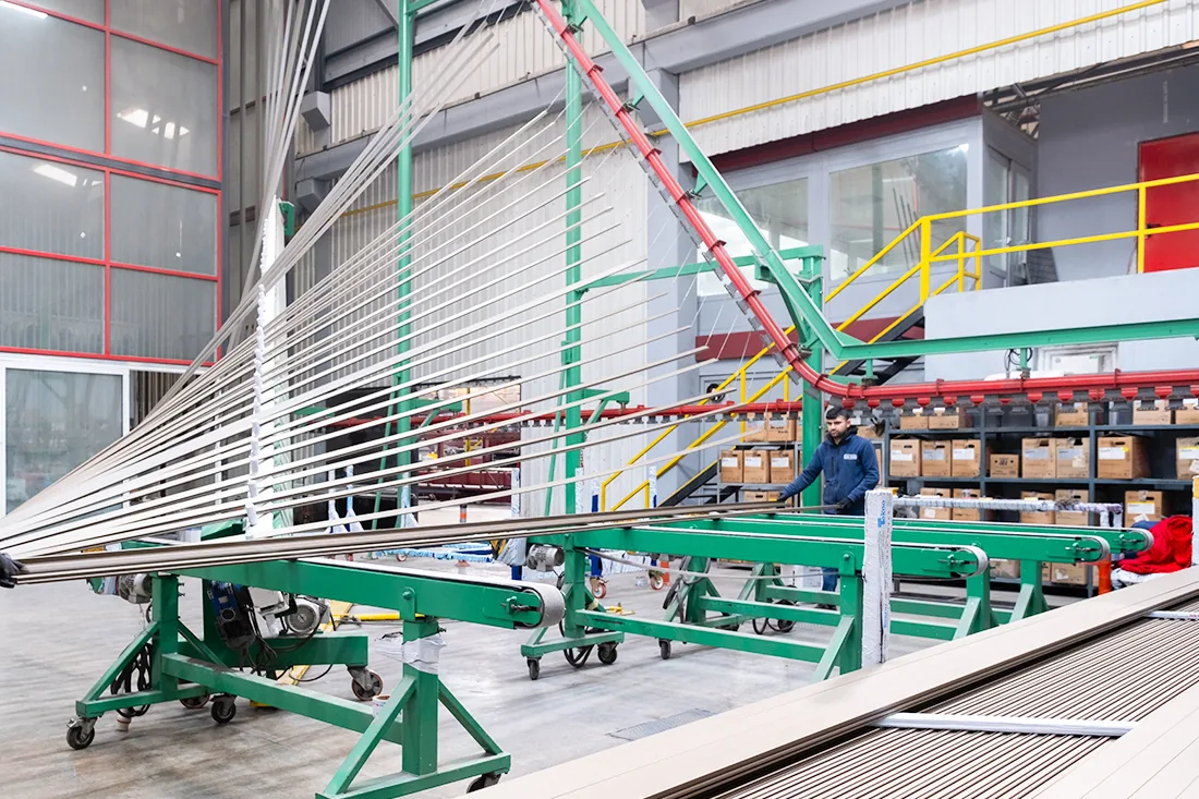 44.000 t/año de extrusión