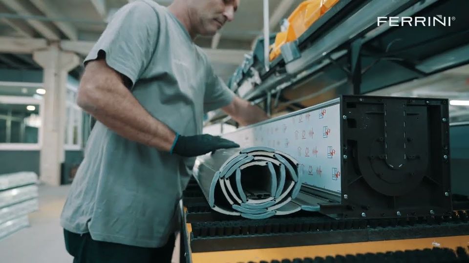 Usine de production et d'assemblage de volets roulants